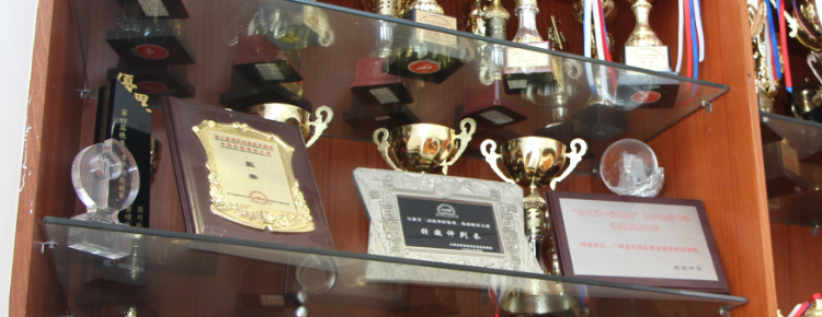 办学机制灵活 科学管理理念