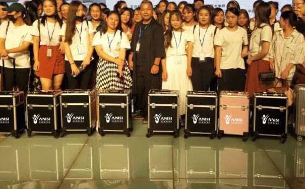 杭州化妆培训学校哪家靠谱