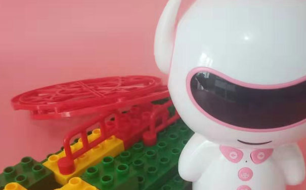 北京西城区少儿编程课多少钱一节课?一年大概多少学费?