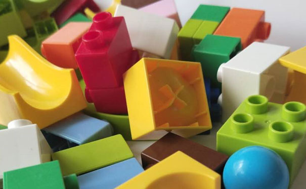 广州海珠区少儿编程课多少钱一节课?一年大概多少学费?