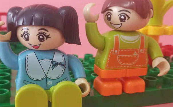 郑州二七区少儿编程课多少钱一节课?一年大概多少学费?