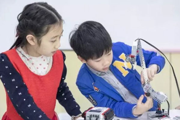 保定莲池区青少年编程_考试考级培训，比赛赛事-童程童美