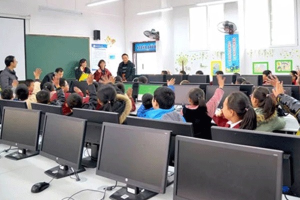 上海松江区6-18岁少儿编程课_趣味编程_免费体验