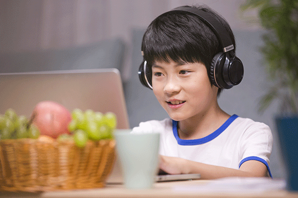 深圳龙岗区6-18岁少儿编程课_趣味编程_免费体验