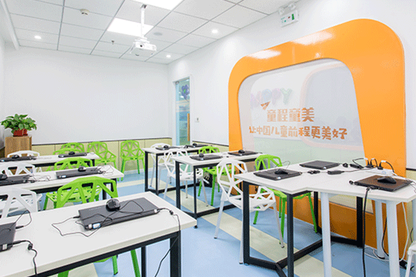 哈尔滨南岗区6-18岁少儿编程课_趣味编程_免费体验