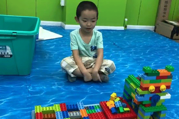 沈阳和平区6-18岁少儿编程课_趣味编程_免费体验