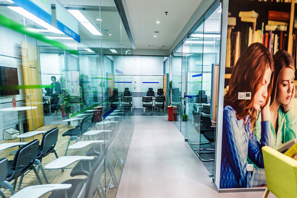 重庆观音桥儿童英语培训班-视频面授课程-价格费用