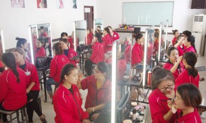 博野学美容美发哪里好-需要多久-学费多少钱