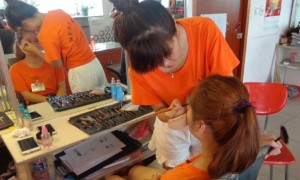 邢台学化妆到哪里？好就业吗？