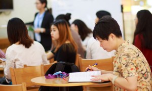 东莞成人学英语学校