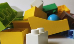 秦皇岛少儿编程课多少钱一节课?一年大概多少学费?