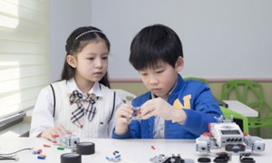 重庆南岸区6-18岁少儿编程课_趣味编程_免费体验