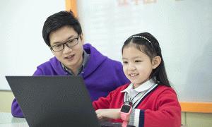 南昌红谷滩6-18岁少儿编程课_趣味编程_免费体验