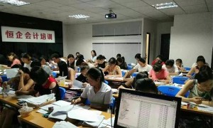 新乡初级会计培训机构哪家好_价格_学多久