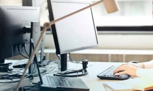 海口中公事业编考试培训班地址在哪里_电话