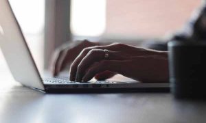 广东中公事业编考试培训班地址在哪里_电话