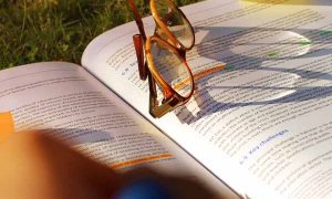 浙江省公务员考试杭州培训班哪个好？多少钱？