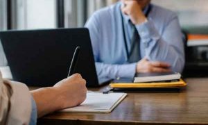 山东省公务员考试烟台培训班哪个好？多少钱？