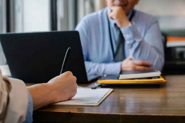 山东省公务员考试烟台培训班哪个好？多少钱？